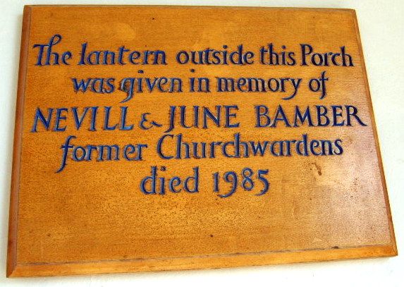 File:Nevill and June Bamber plaque (cropped).JPG