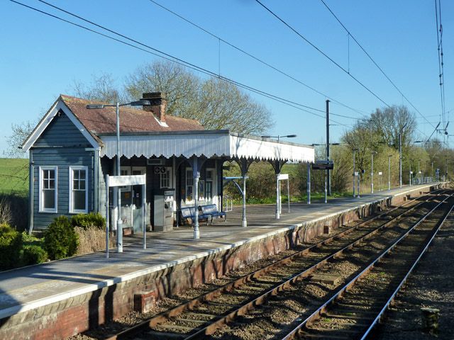 File:Station building, Elsenham (geograph 3889572).jpg