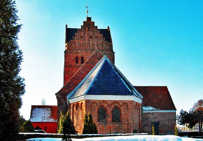 File:Stokkemarke kirke (Lolland) cropped.jpg