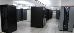 File:Data center 1.jpg