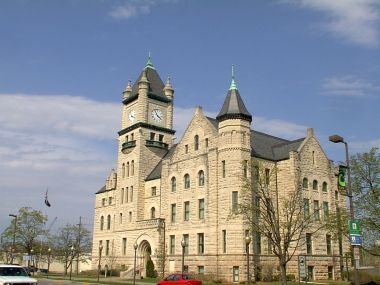 File:Douglas county kansas courthouse.jpg