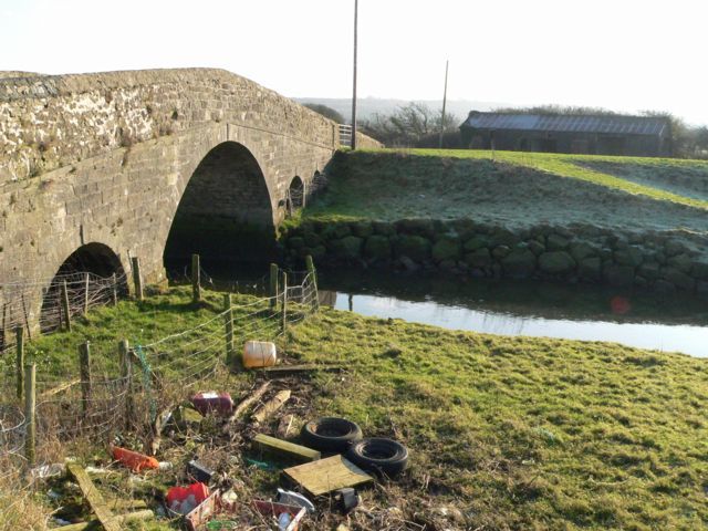 File:Pont Marquis. - geograph.org.uk - 102966.jpg