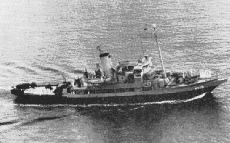 File:USS Siren (PY 13) July 1943.jpg