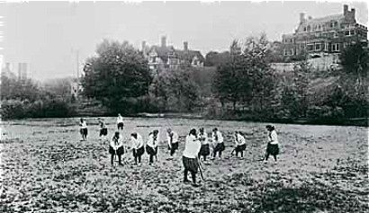 File:1918NorthropFieldHockey.jpg