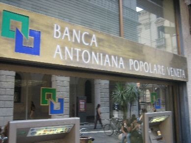 File:Antonveneta bank.jpg