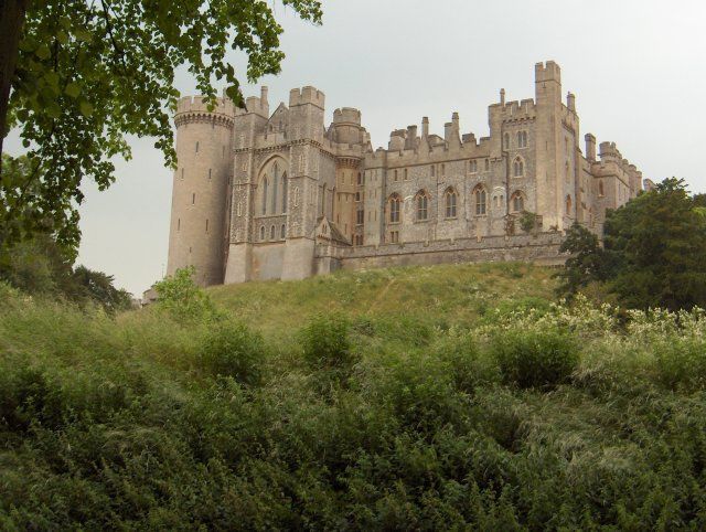 File:Arundel Castle-KayEss-2.jpeg