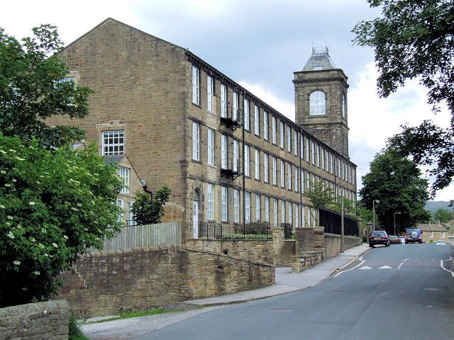 File:Carleton Mill - geograph.org.uk - 473403.jpg