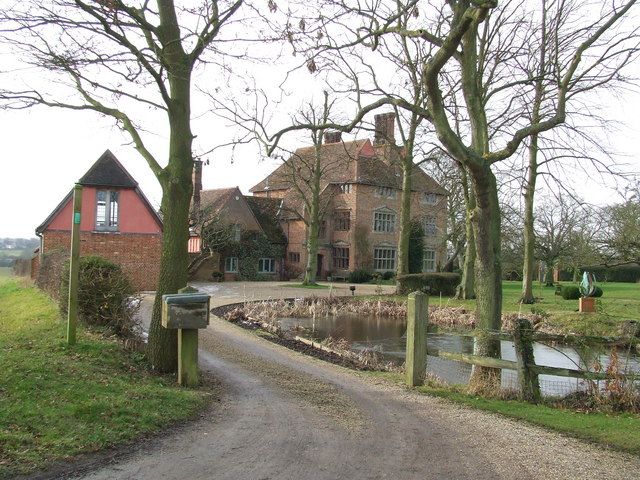 File:High Hall - geograph.org.uk - 1153759.jpg