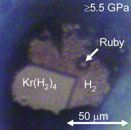 File:Krypton hydride crystal.jpg