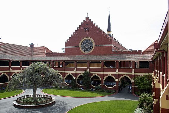 File:Scotch College Quadrangle and elm.jpg