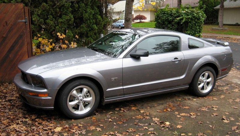 File:2007 Ford Mustang GT.jpg