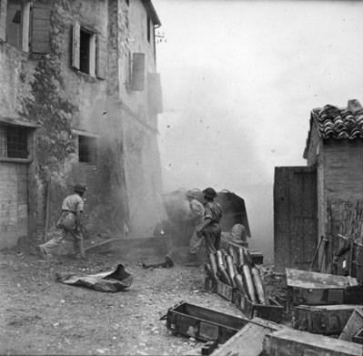 File:A-British-17-pdr-shelling-the-village-of-Gemmano-1944-352029229395.jpg