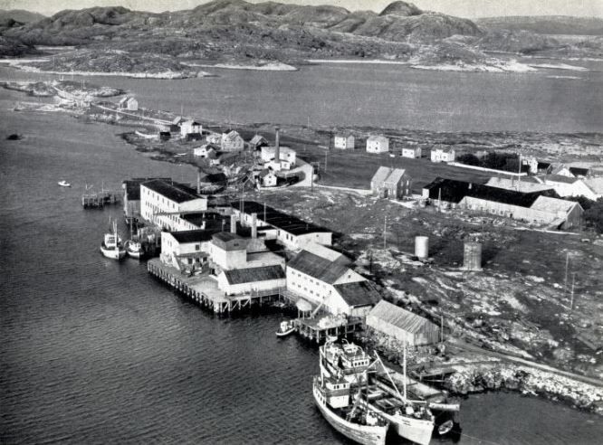 File:Abelvær, ca. 1957.JPG