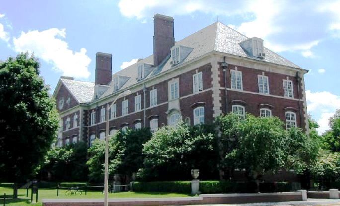 File:David Kinley Hall.jpg