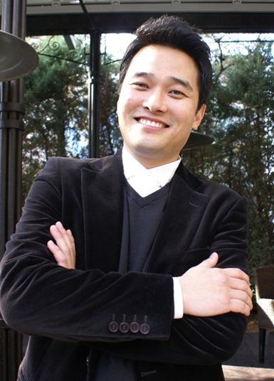 File:Edward Kwon meet ichek007 01 s.jpg