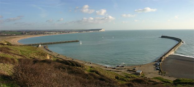 File:English Channel from Newhaven.jpg