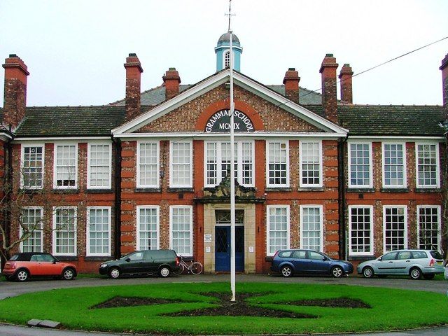 File:Goole High School.jpg