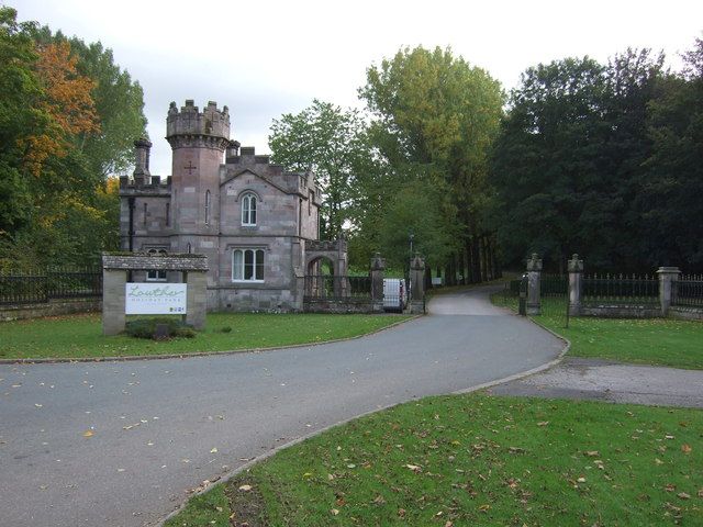 File:Lowther Lodge.jpg