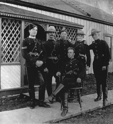 File:North West Mounted Police 1900.jpg