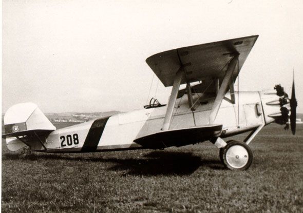 File:Vickers Valparaiso III.jpg