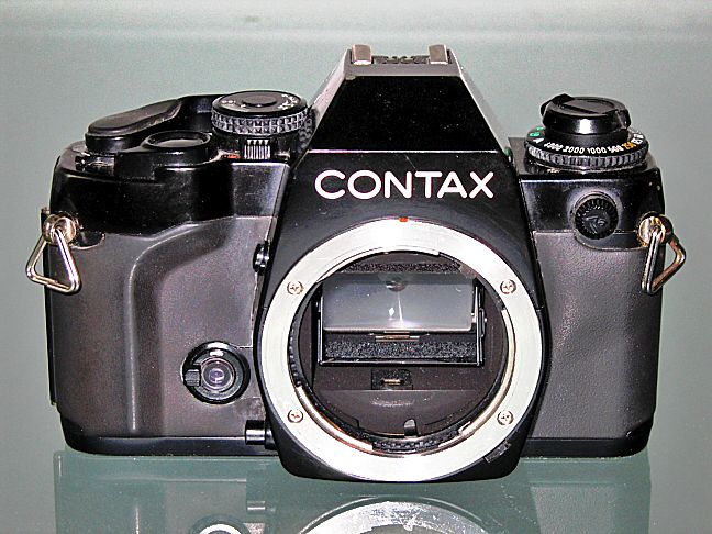 File:Contax159mm0.jpg