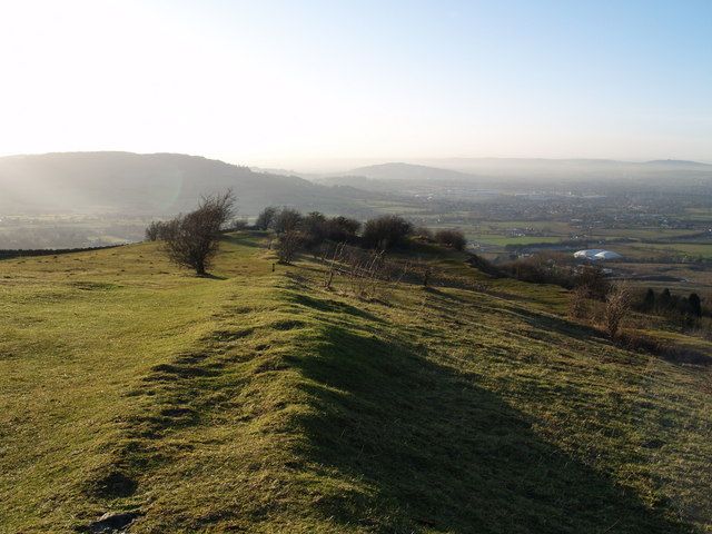 File:Crickley Hill - geograph.org.uk - 659948.jpg