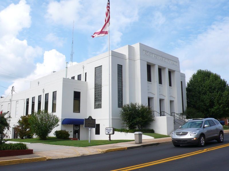 File:FortPayneAlCityHall.jpg