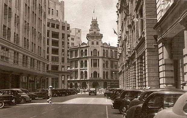 File:Ice House Street 1930s.jpg