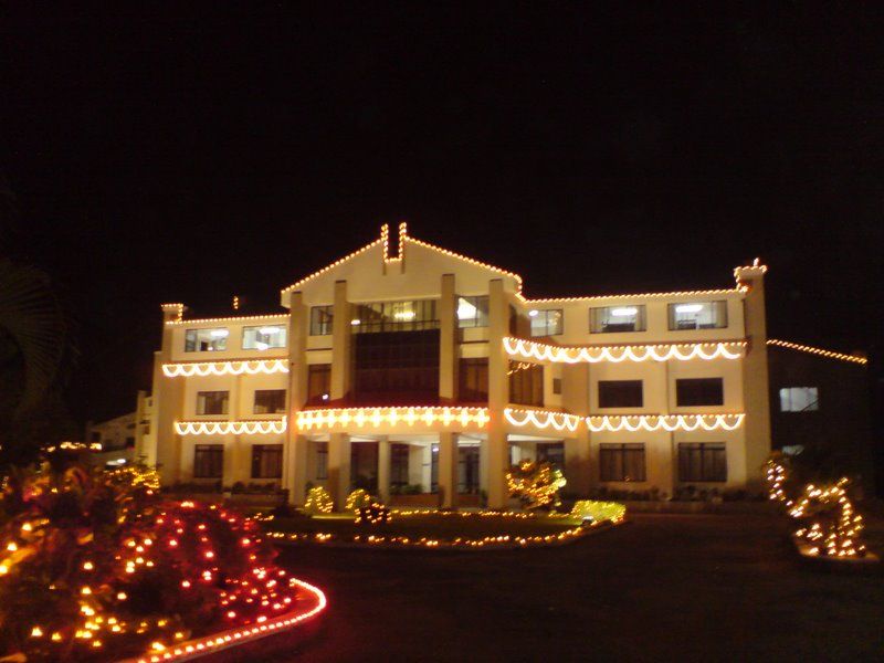 File:K S Hegde Medical Academy.jpg