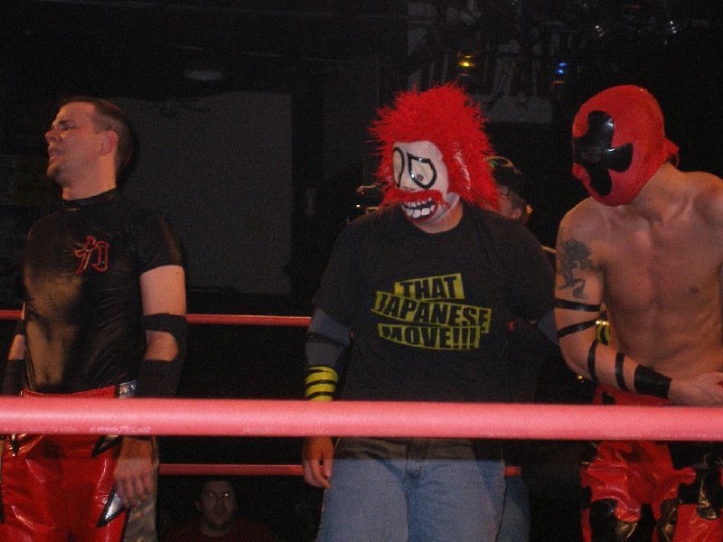 File:Mike Quackenbush, Shane Storm, and Jigsaw.jpg