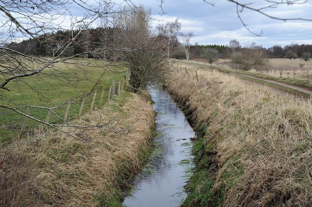 File:Pow Water - geograph.org.uk - 730255.jpg