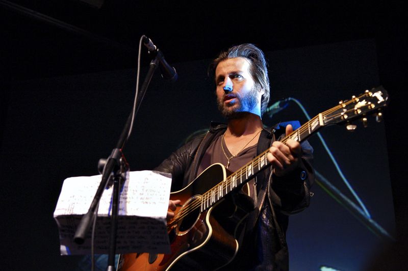 File:Raine Maida CASBY Awards.jpg