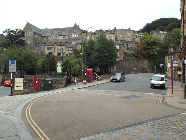 File:St George's Square, Hebden Bridge.jpg