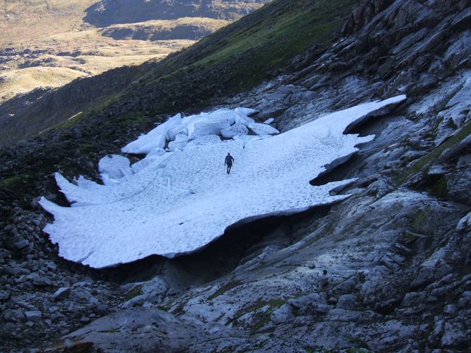 File:Aonach Mor Protalus.jpg