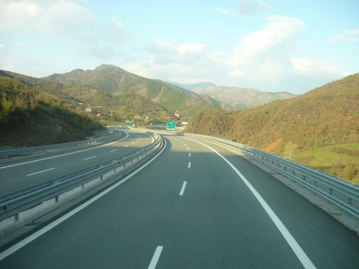 File:Autostrada Durrës-Morina-03.jpg