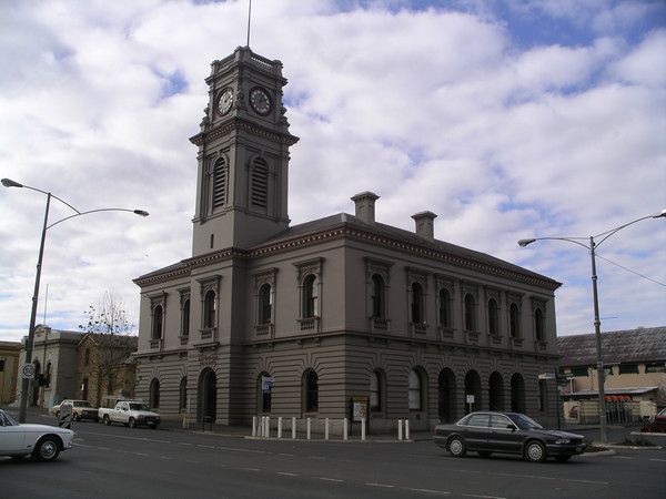 File:Castlemaine post office.jpg