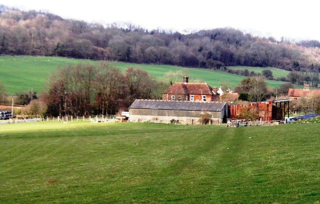 File:Wingmore Court Farm.jpg