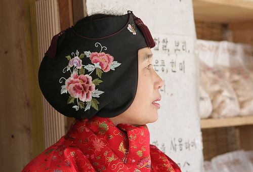 File:Korean winter cap-Jobawi-01.jpg