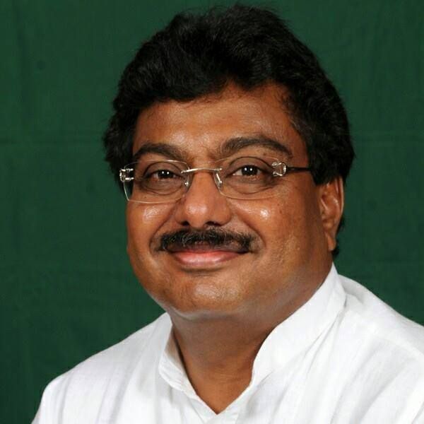 File:M B Patil Profile Photo.jpg