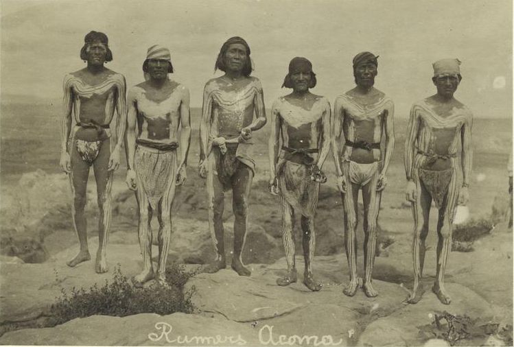 File:Runners, Acoma (1909).jpg