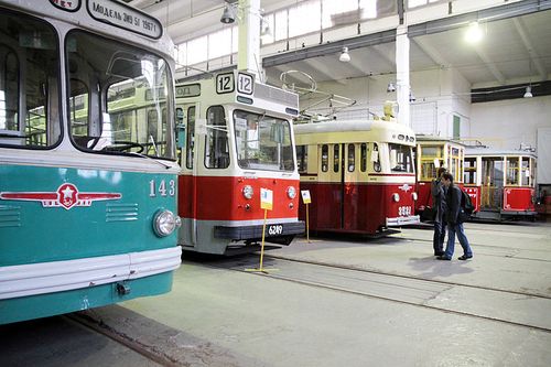 File:Vasileostrovsky tram half-depot 4.jpg