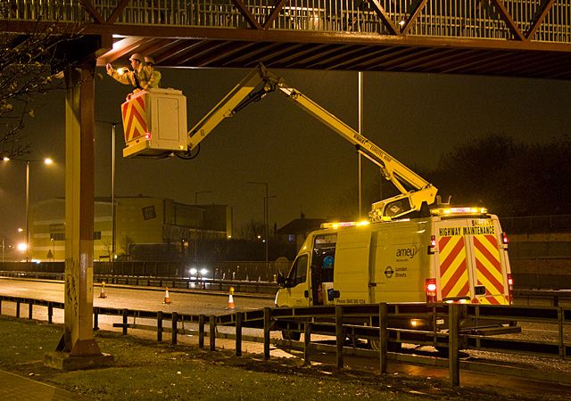 File:Bridge Inspection - geograph.org.uk - 1602903.jpg