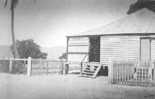 File:Cardwell Post Office, 1930s.jpg