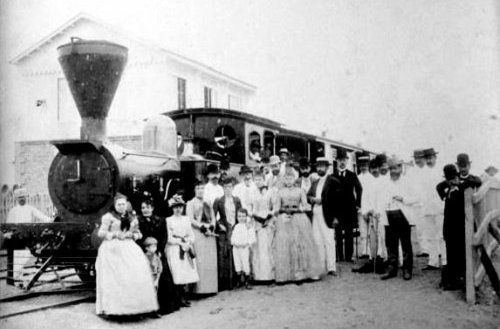 File:Ferrocarril Manila-Dagupan 1885.jpg