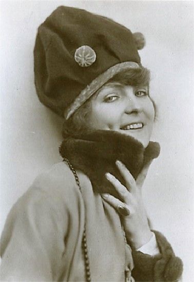 File:Gilda Langer SL.jpg