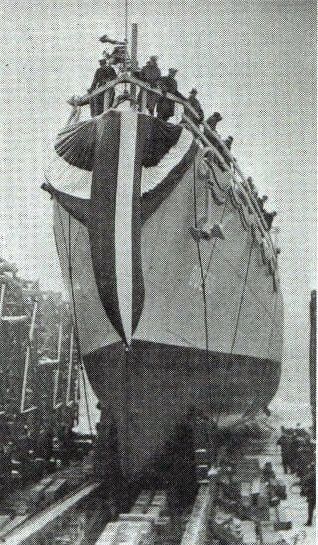 File:HMS Byard Launch.jpg