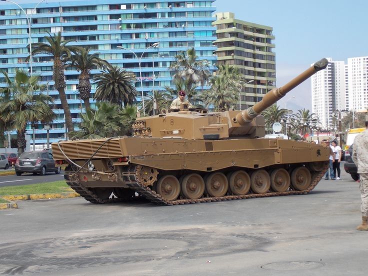 File:Leopard 2A4CHL del ejército de Chile.jpg