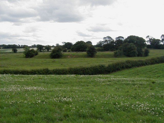 File:Pan Castle - geograph.org.uk - 199254.jpg