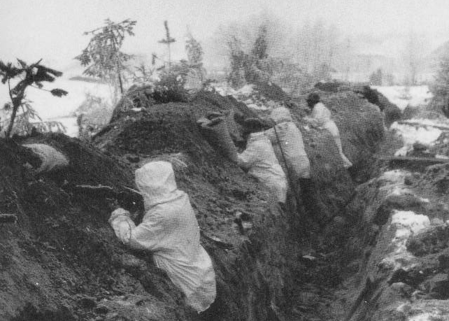 File:Trenches mannerheim line winter war.png