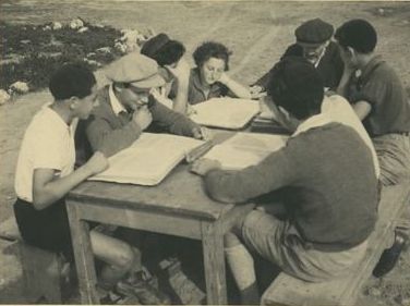 File:Keren Hayesod Album, Kibbuz Rodges (cropped).jpg